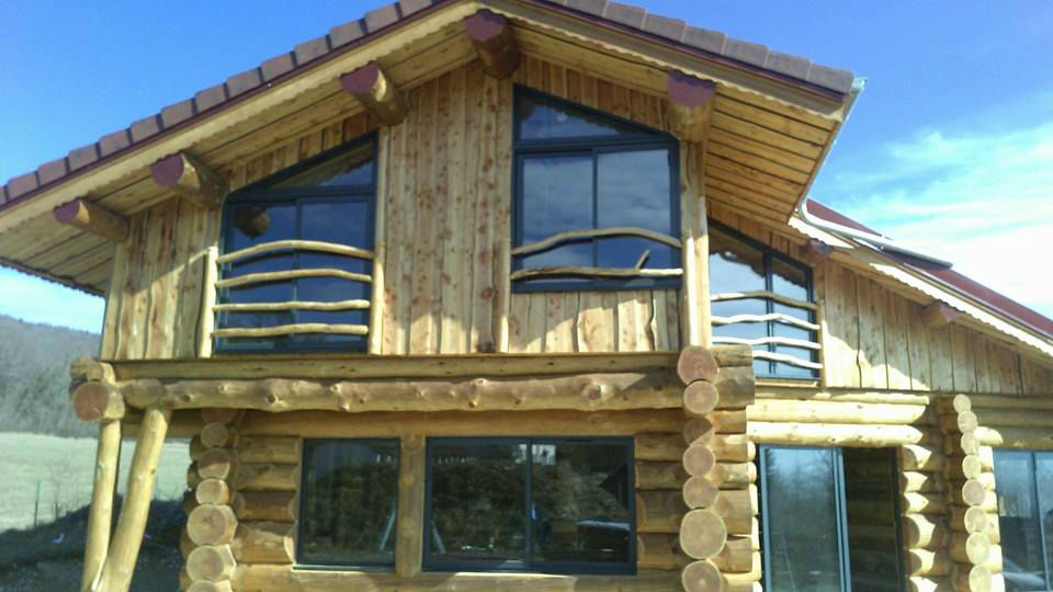 Menuiserie aluminium sur chalet bois