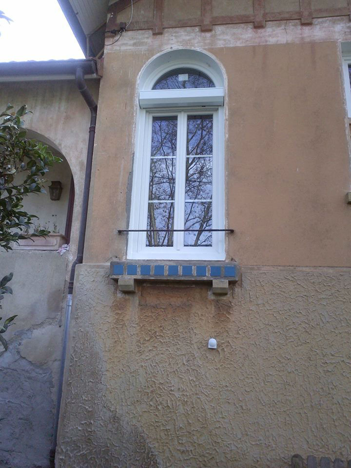Fenêtre PVC avec imposte