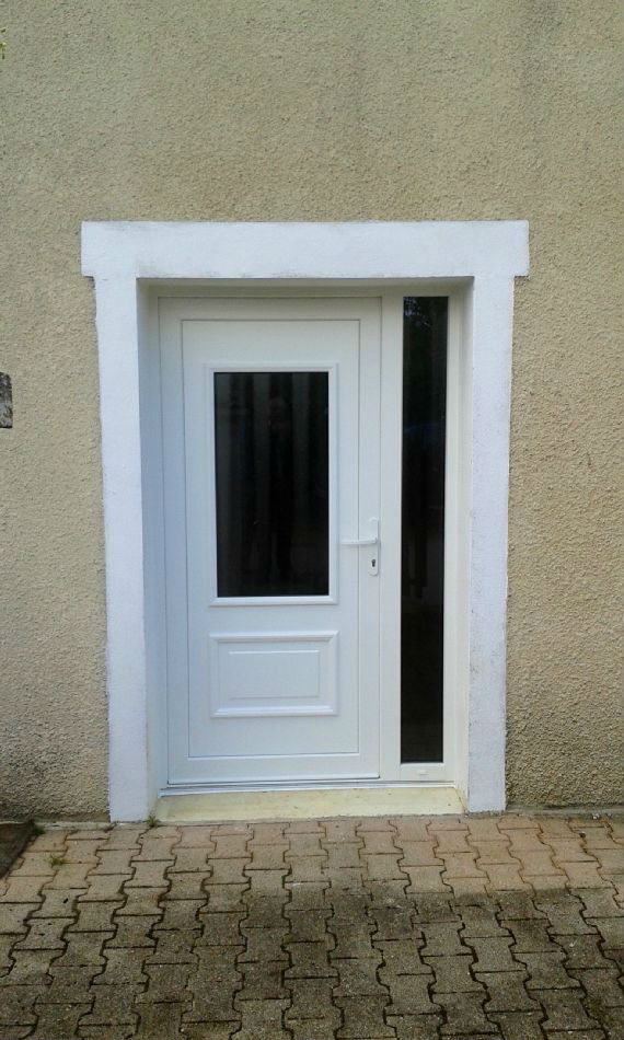 Porte PVC classique blanc